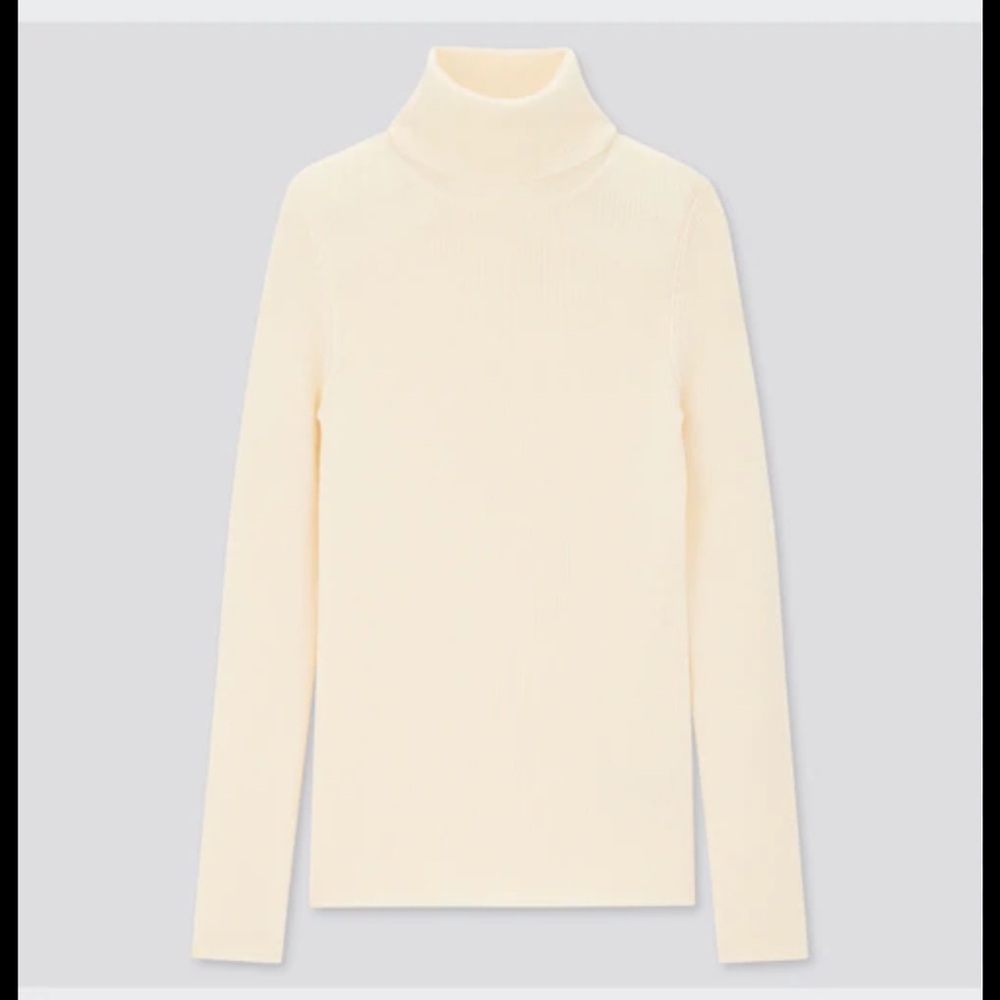 Uniqlo new- Extra Fine Merino Ribbed Turtleneck Long Sleeve Sweater